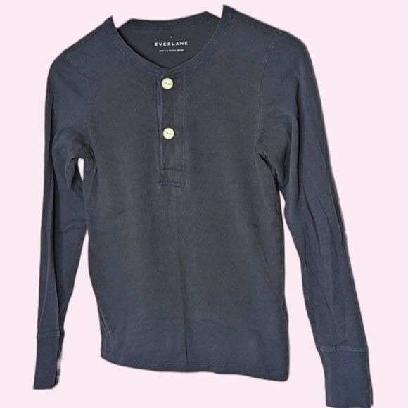 EVERLANE Black Long Sleeve Two Button Cotton T-shirt size S - Picture 1 of 8